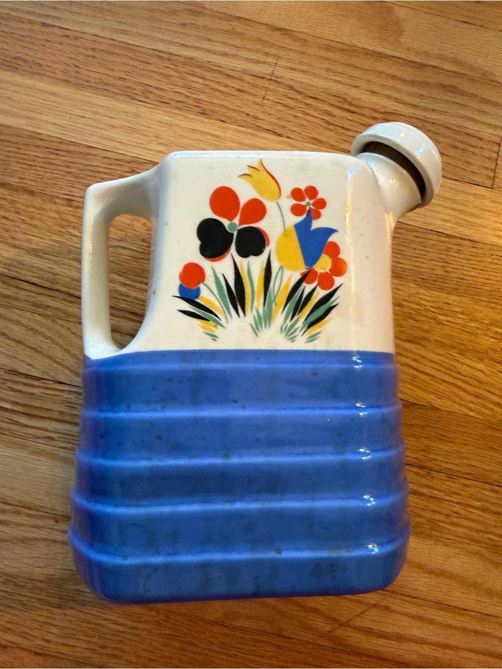 Vintage 30’s Universal Cambridge Blue and White Floral Ceramic Water Pitcher
